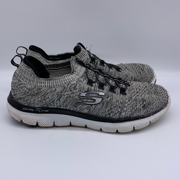 skechers ladies bungee slip on